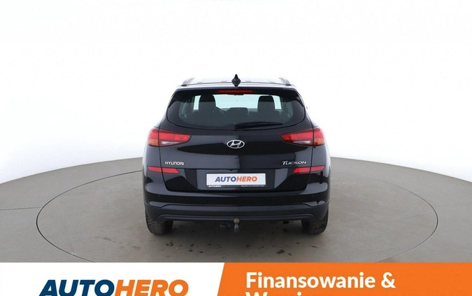 Hyundai Tucson cena 78600 przebieg: 83311, rok produkcji 2018 z Kożuchów małe 326